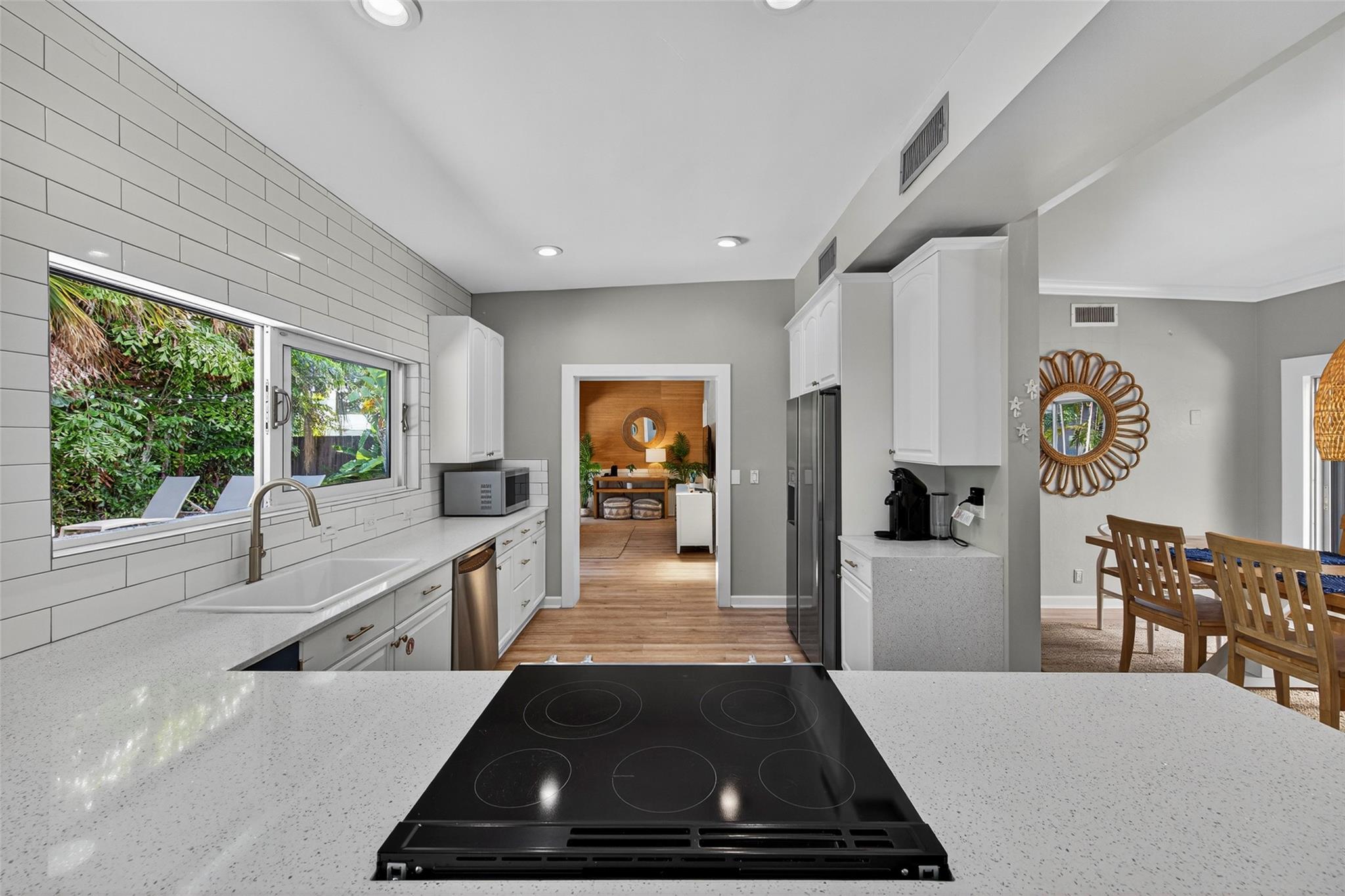 2112 Manatee Drive