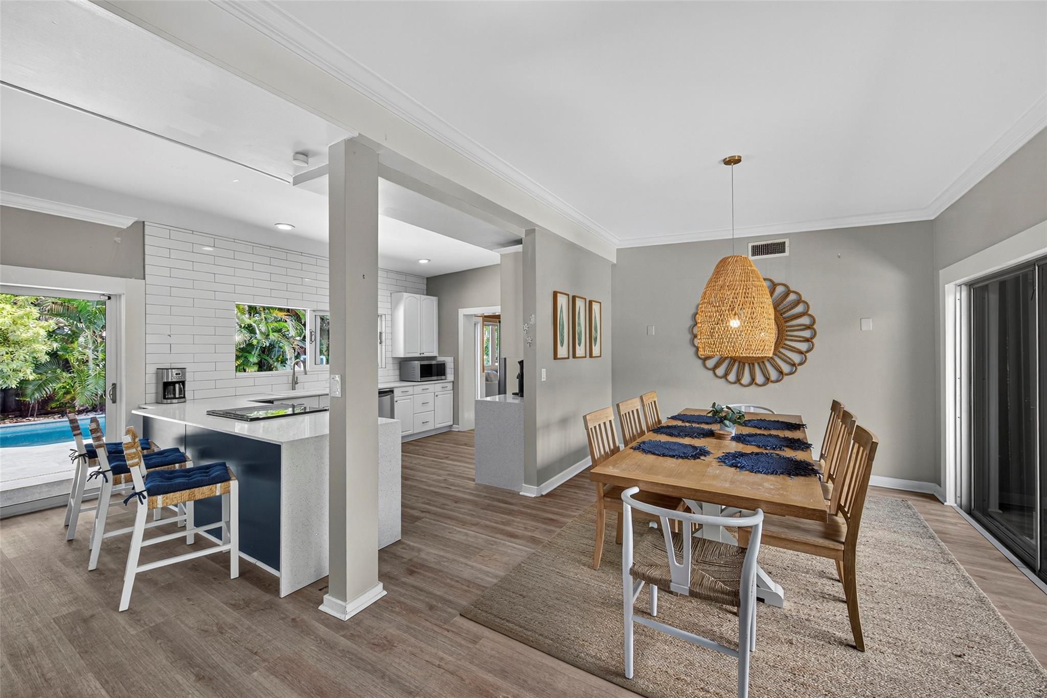 2112 Manatee Drive