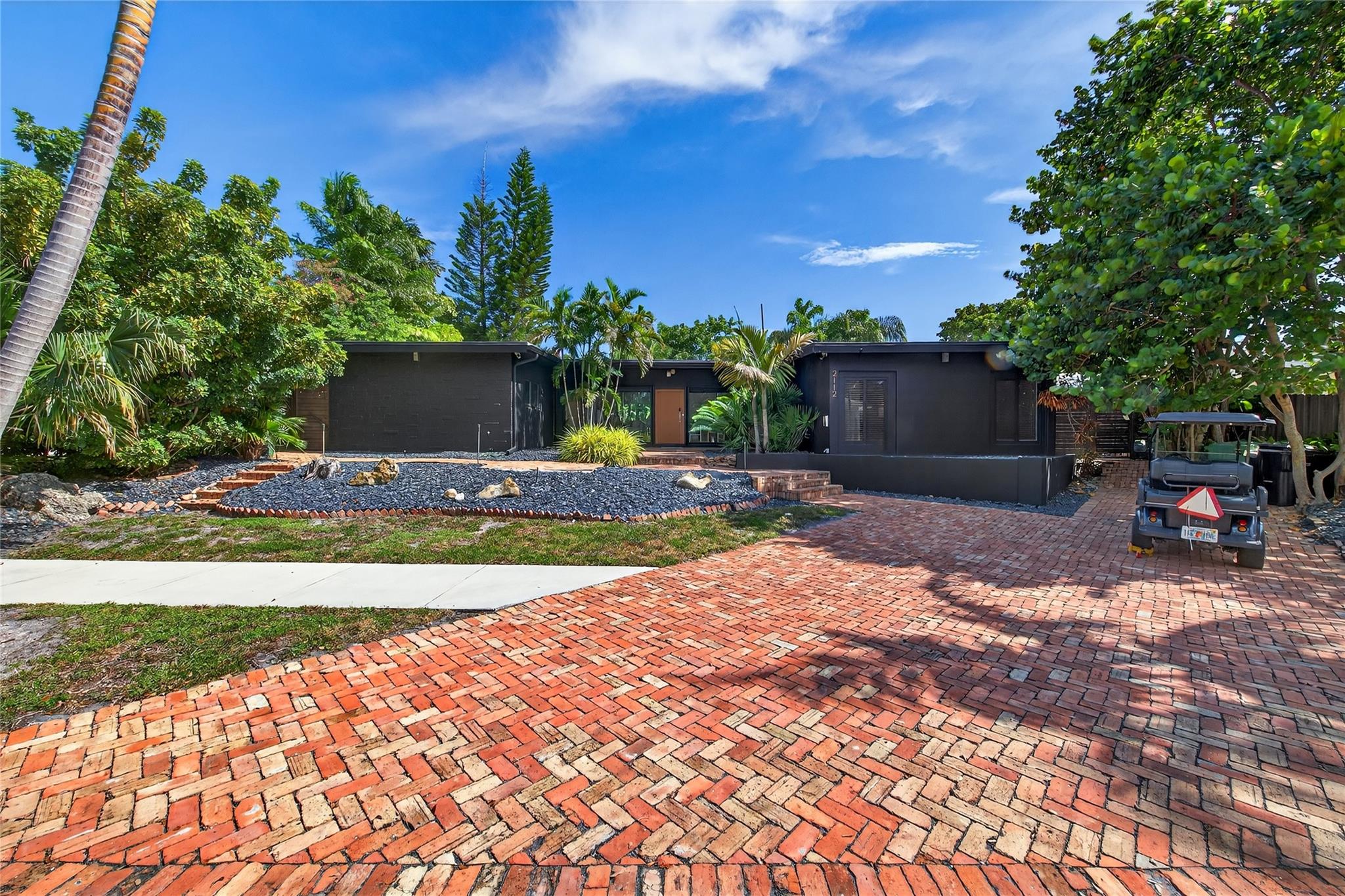 2112 Manatee Drive