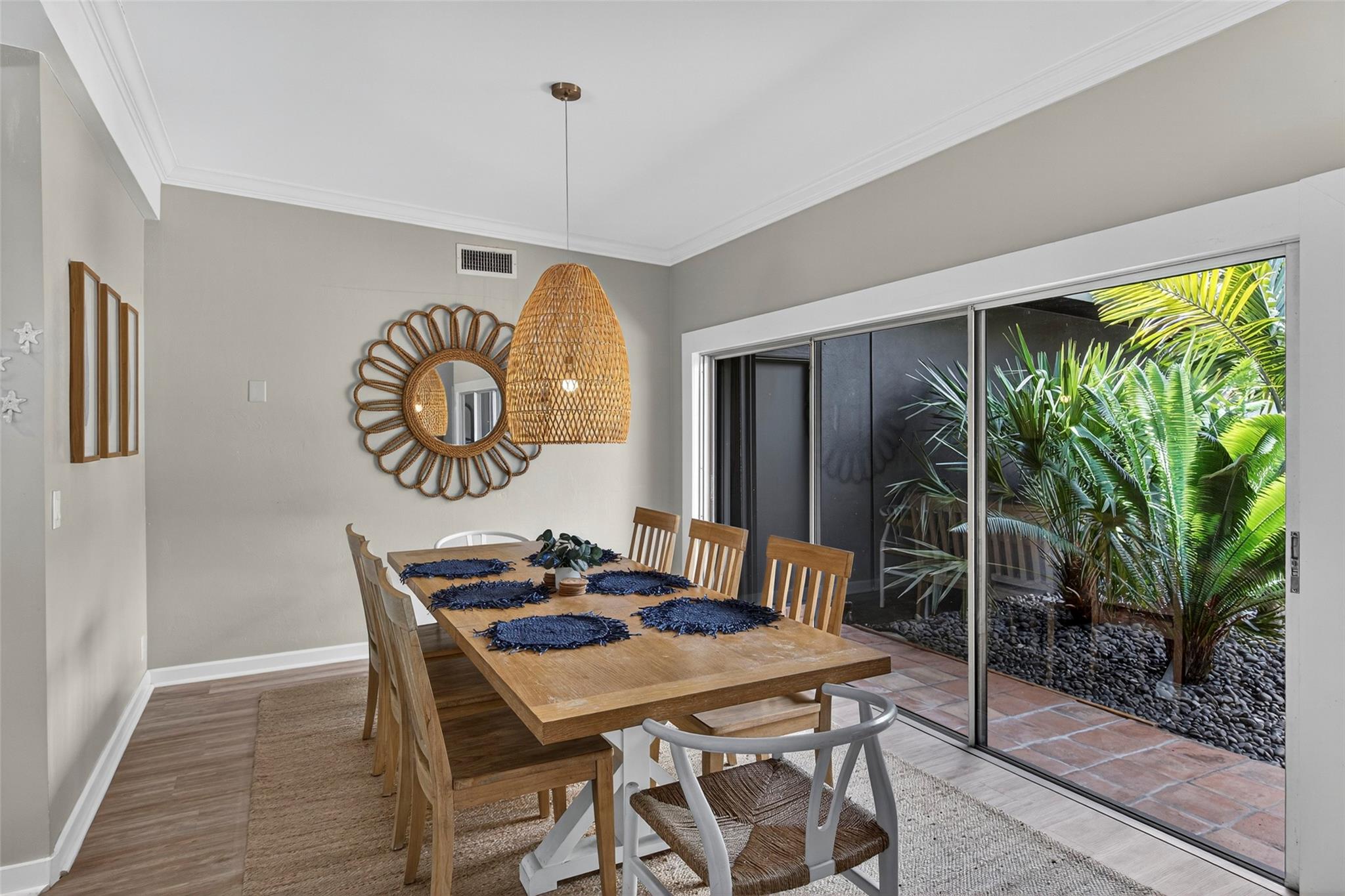 2112 Manatee Drive