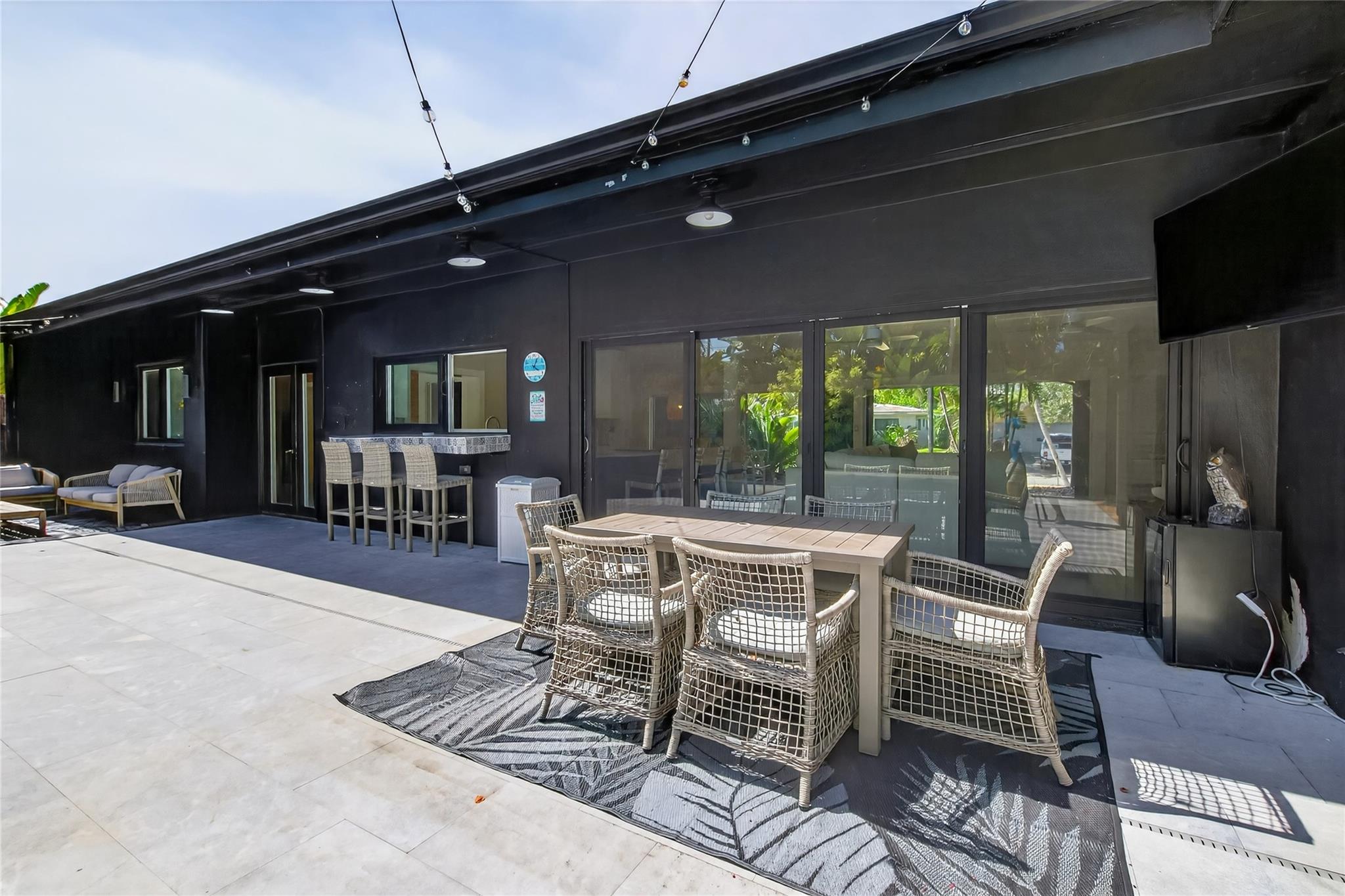 2112 Manatee Drive