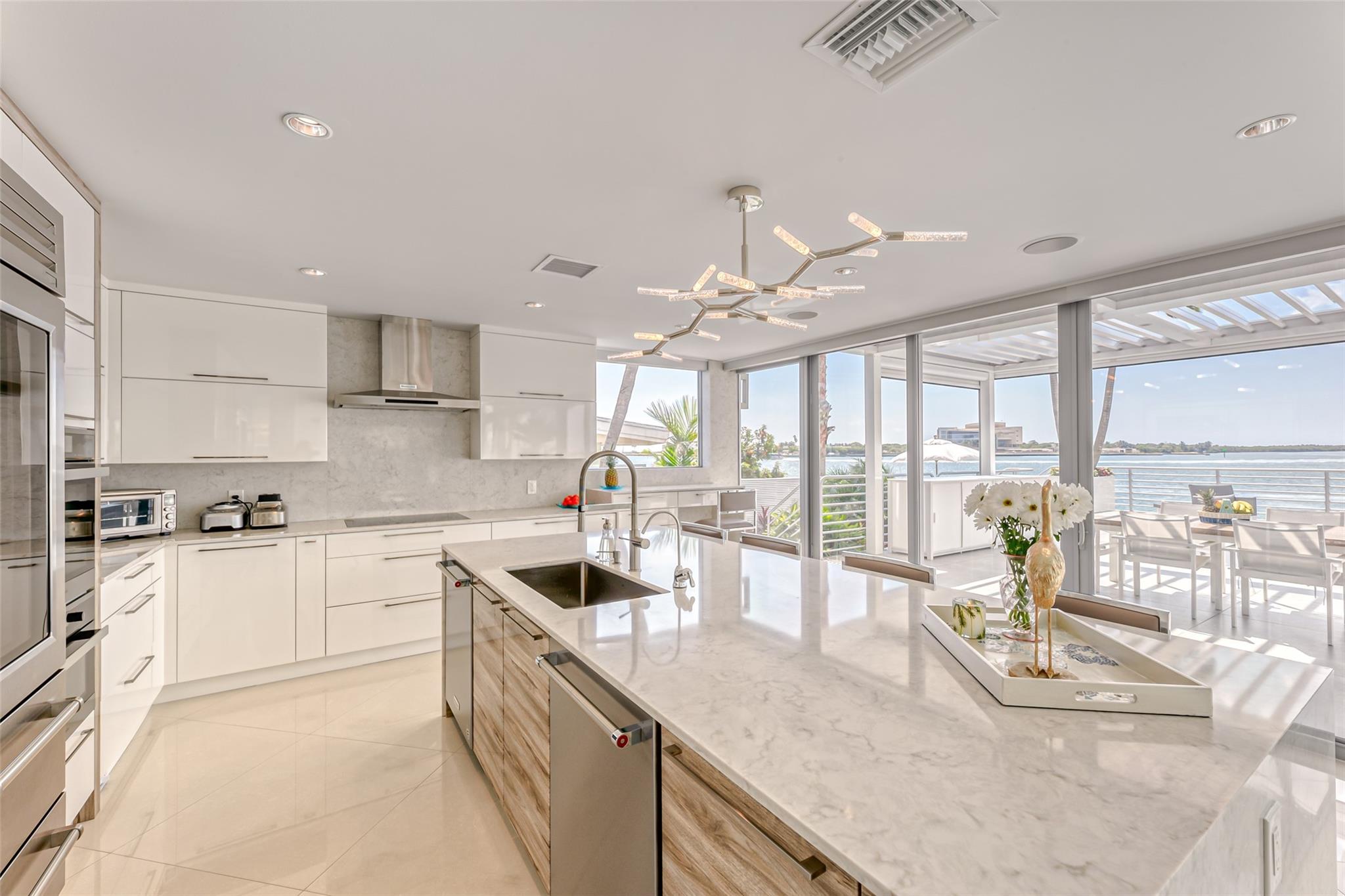 2200 Inlet Drive