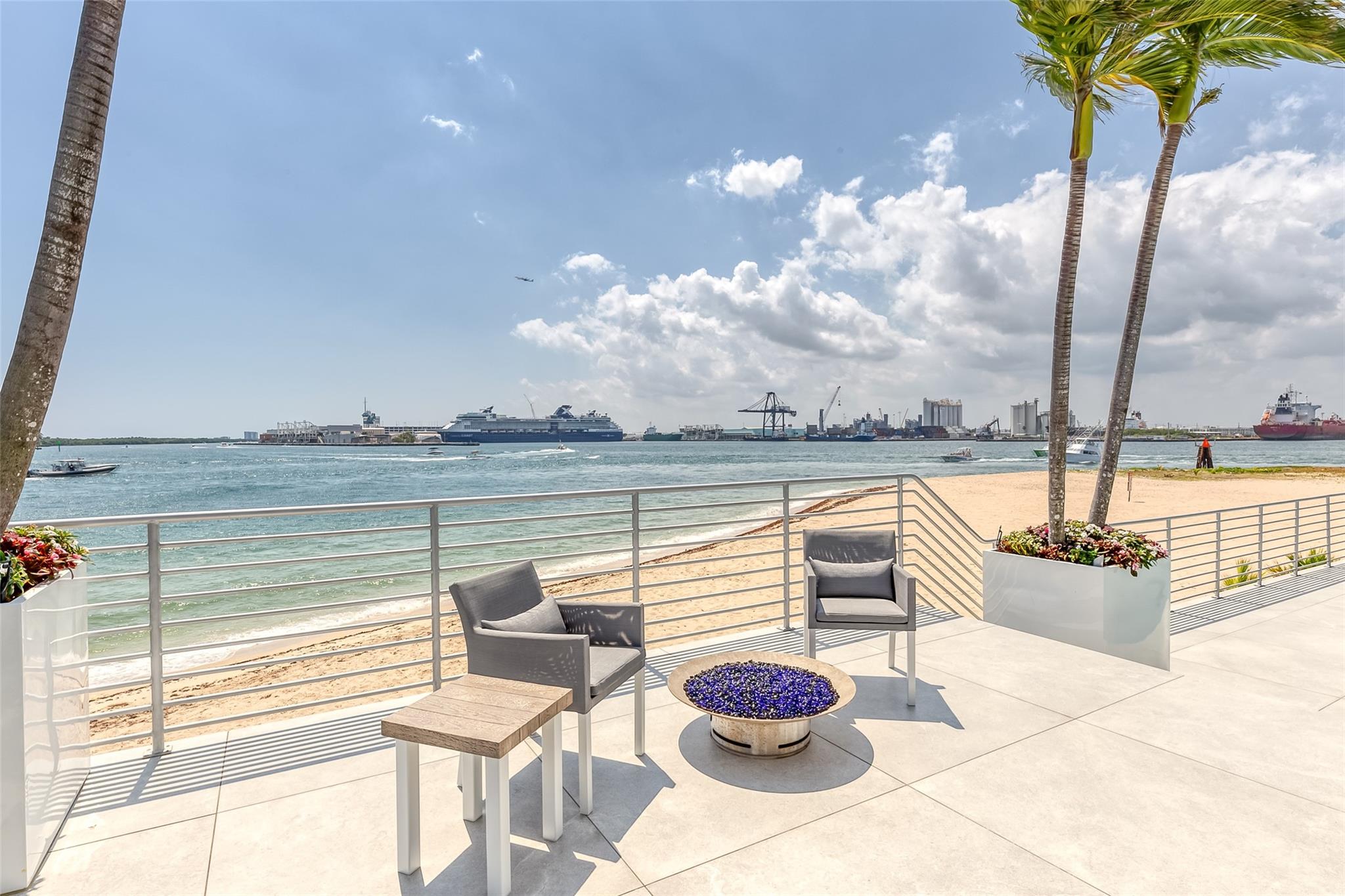 2200 Inlet Drive