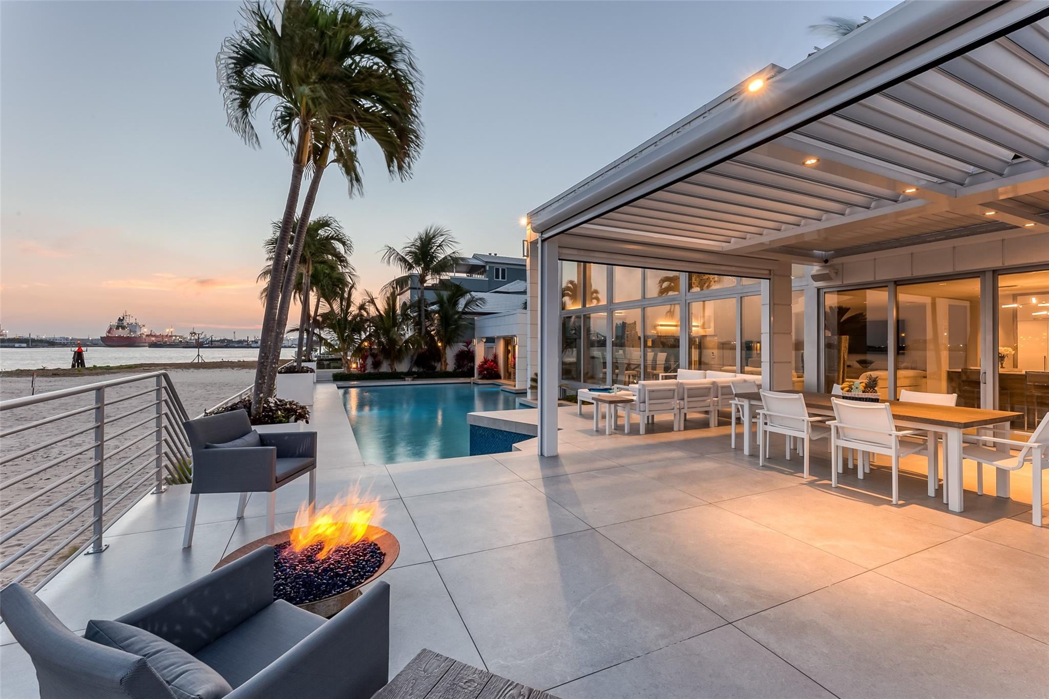 2200 Inlet Drive