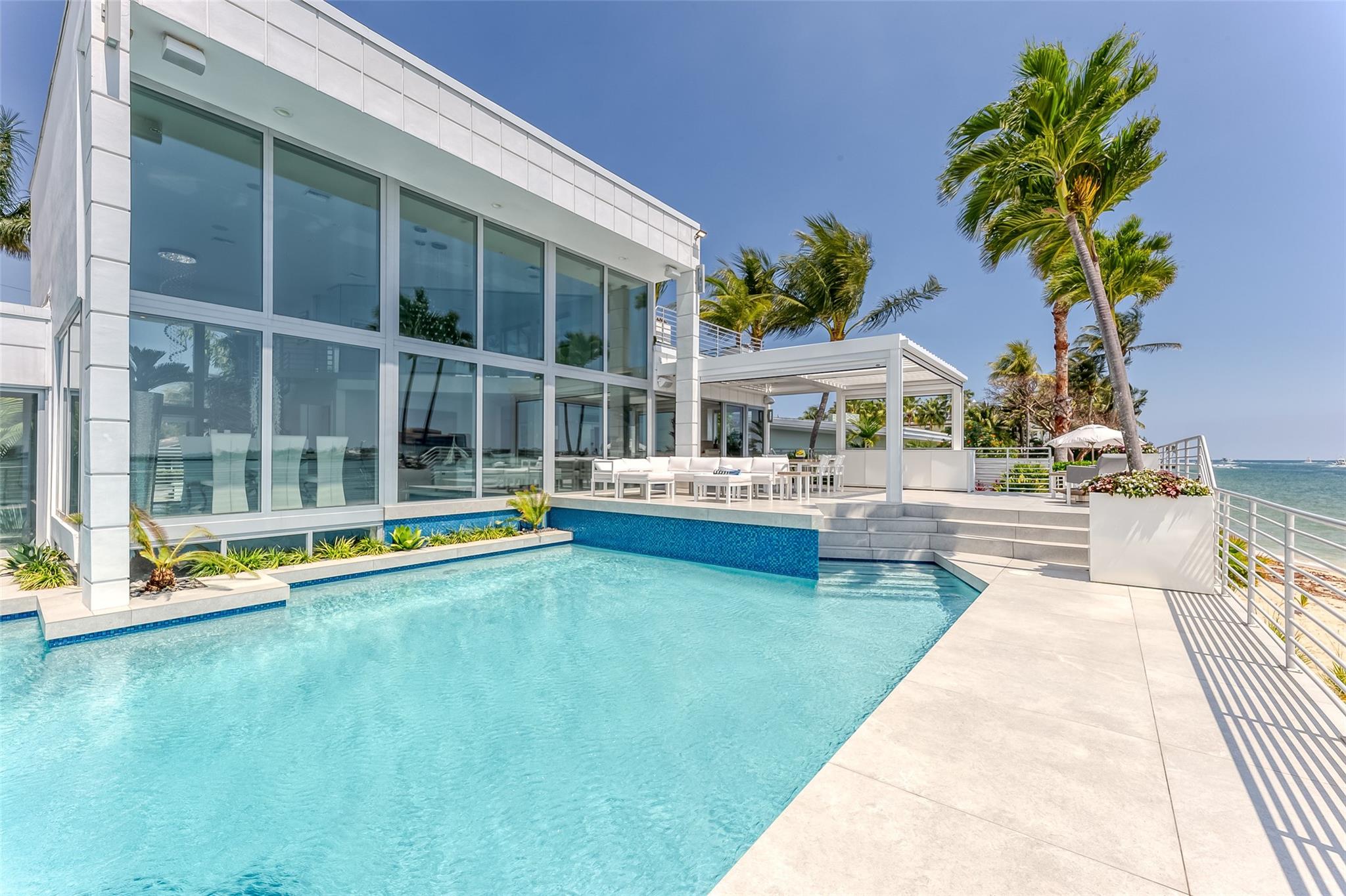 2200 Inlet Drive