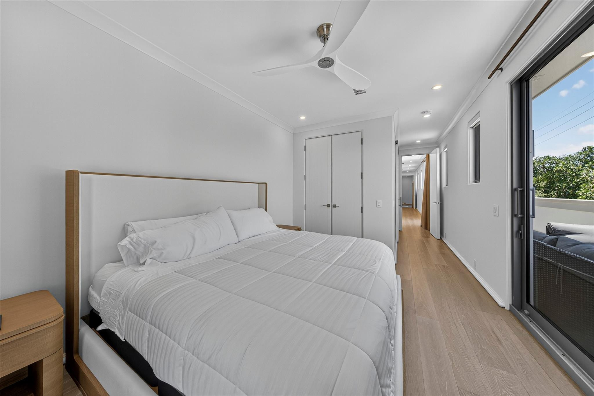 621 SW 5 Place