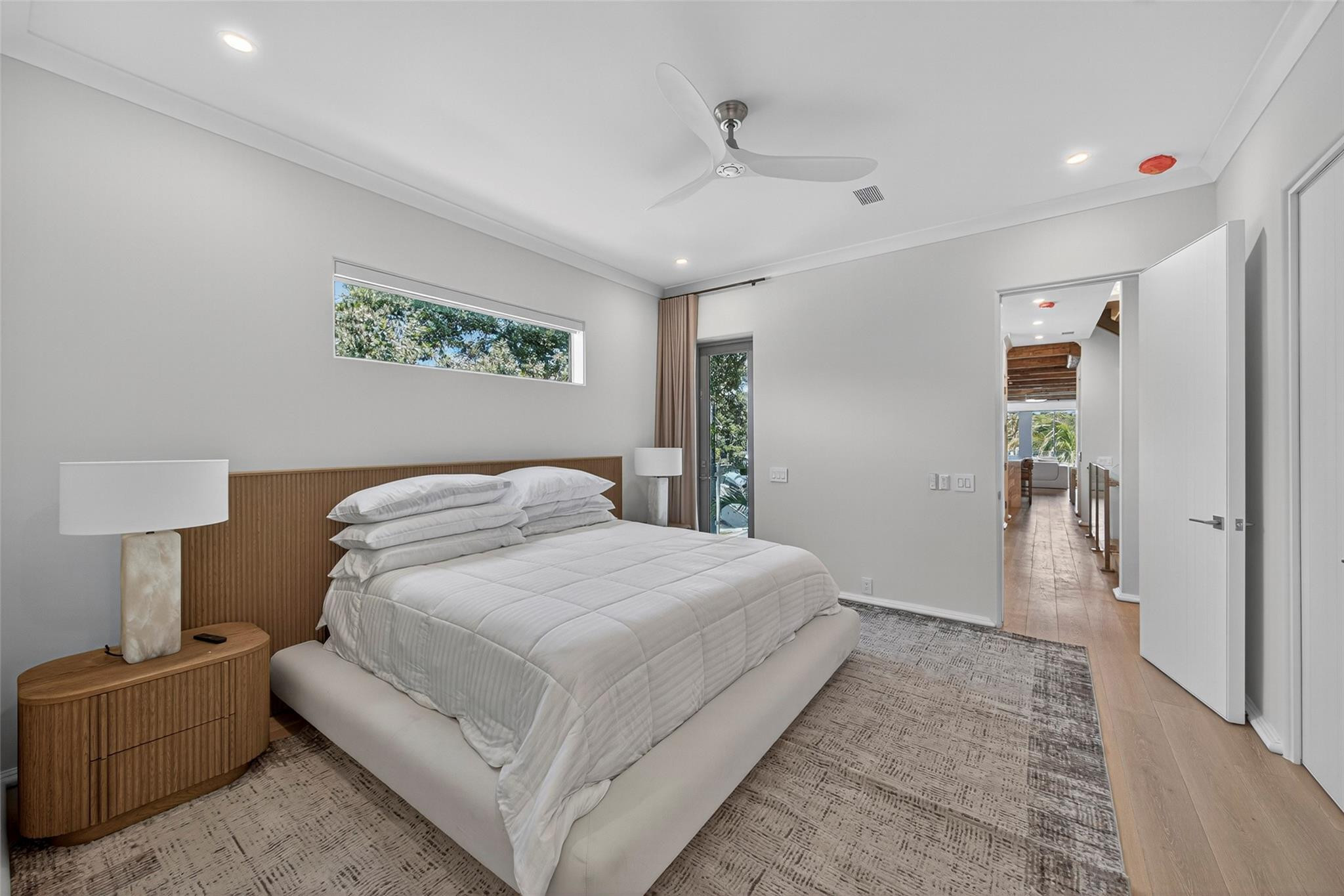 621 SW 5 Place