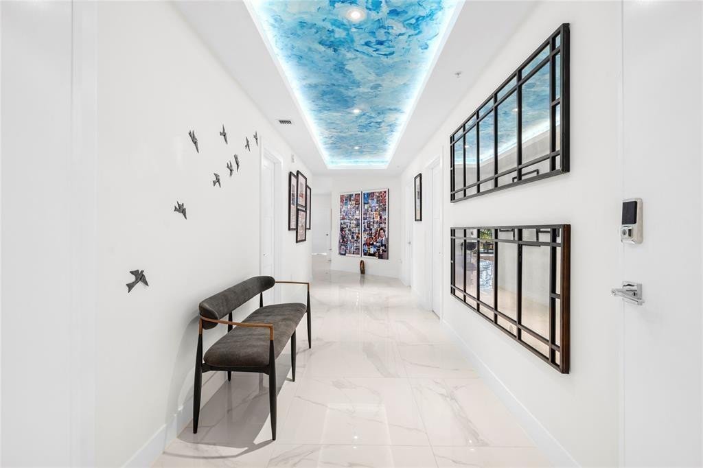 1507 SE 15th Street 202