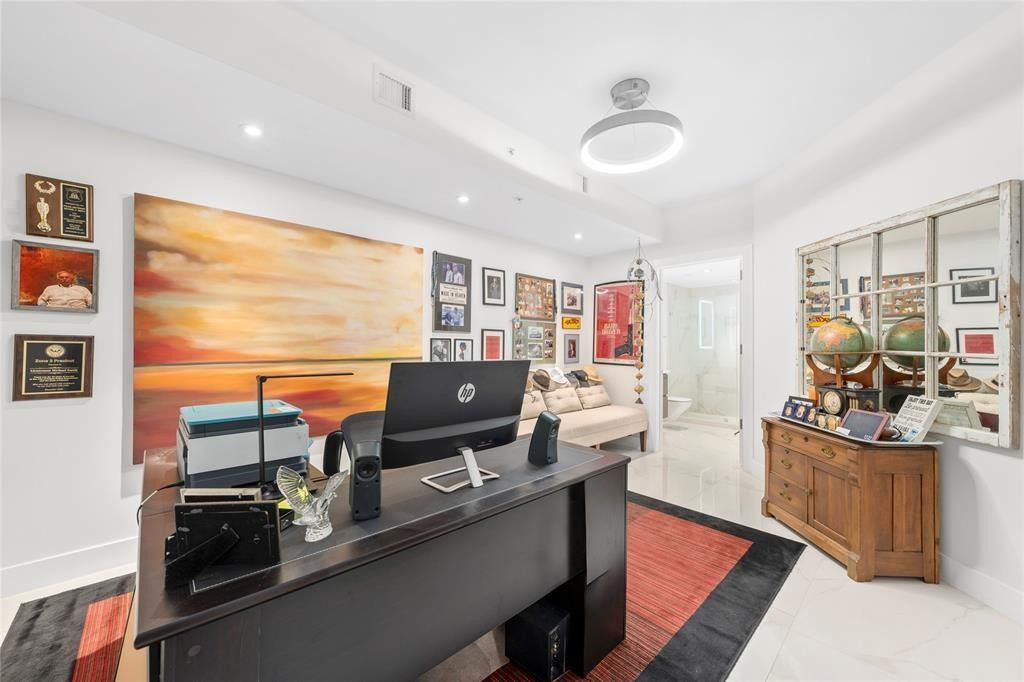 1507 SE 15th Street 202