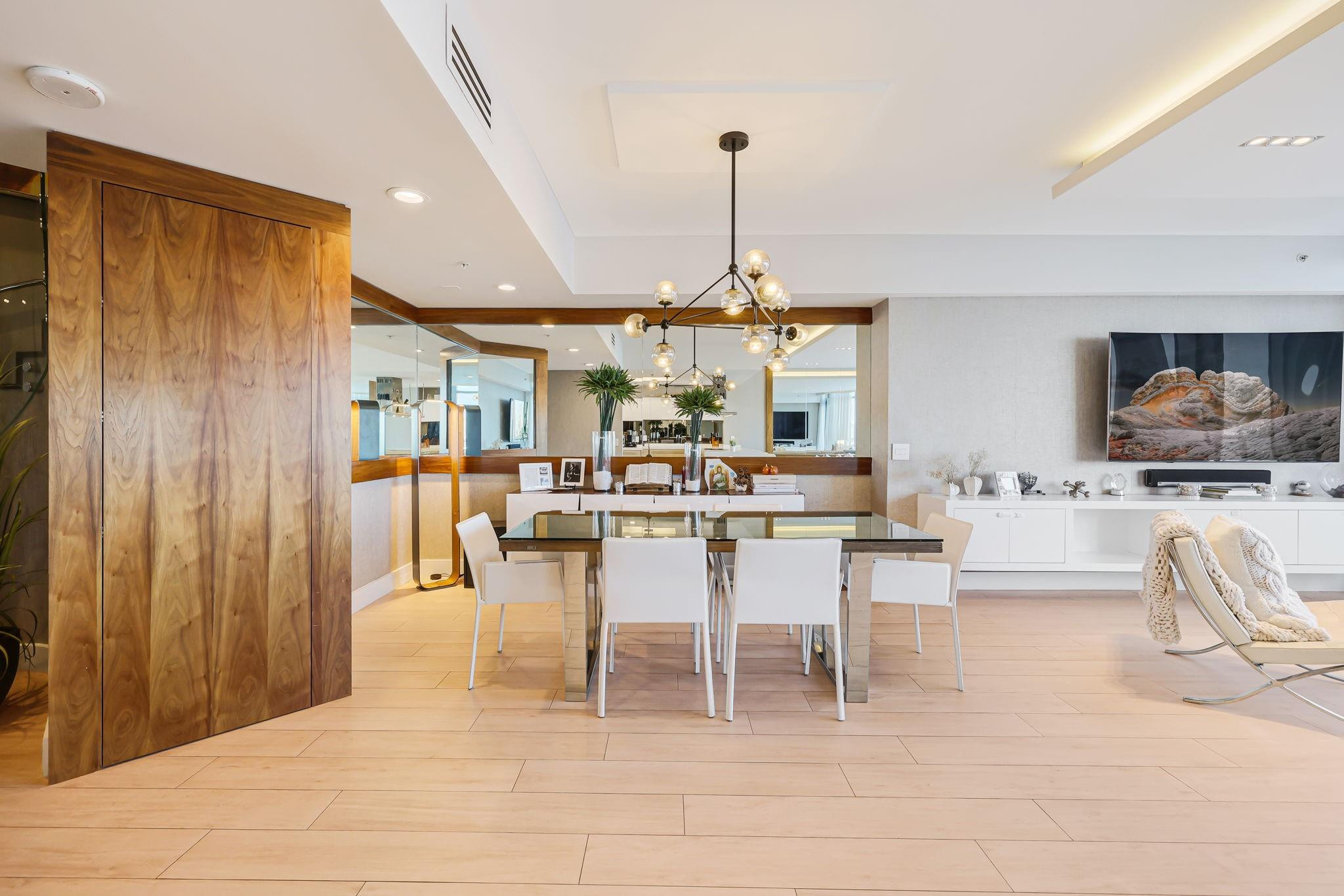 17301 Biscayne Boulevard 1011, North Miami Beach Unit: 1011