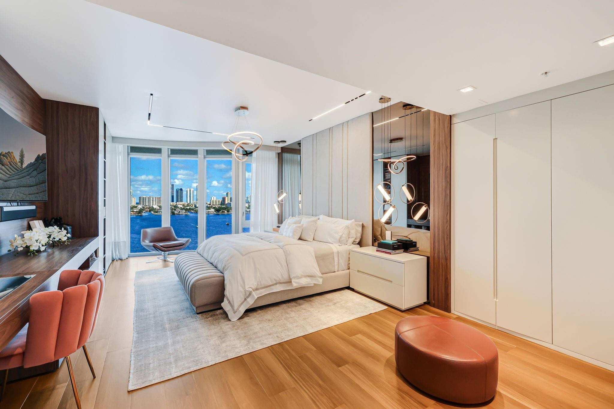 17301 Biscayne Boulevard 1011, North Miami Beach Unit: 1011