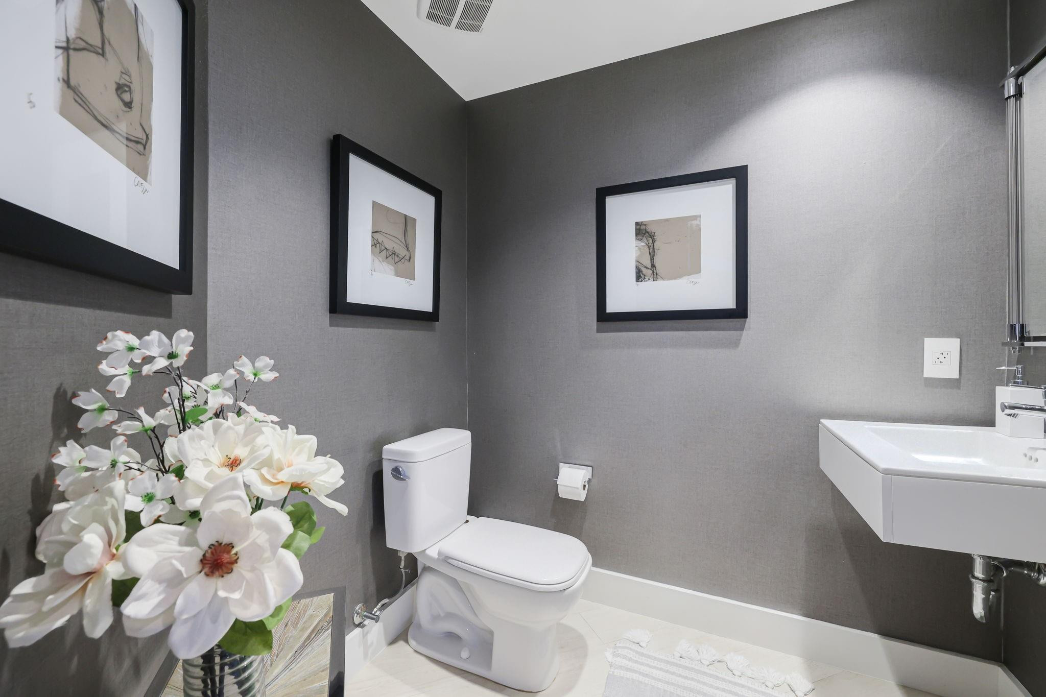 17301 Biscayne Boulevard 1011, North Miami Beach Unit: 1011