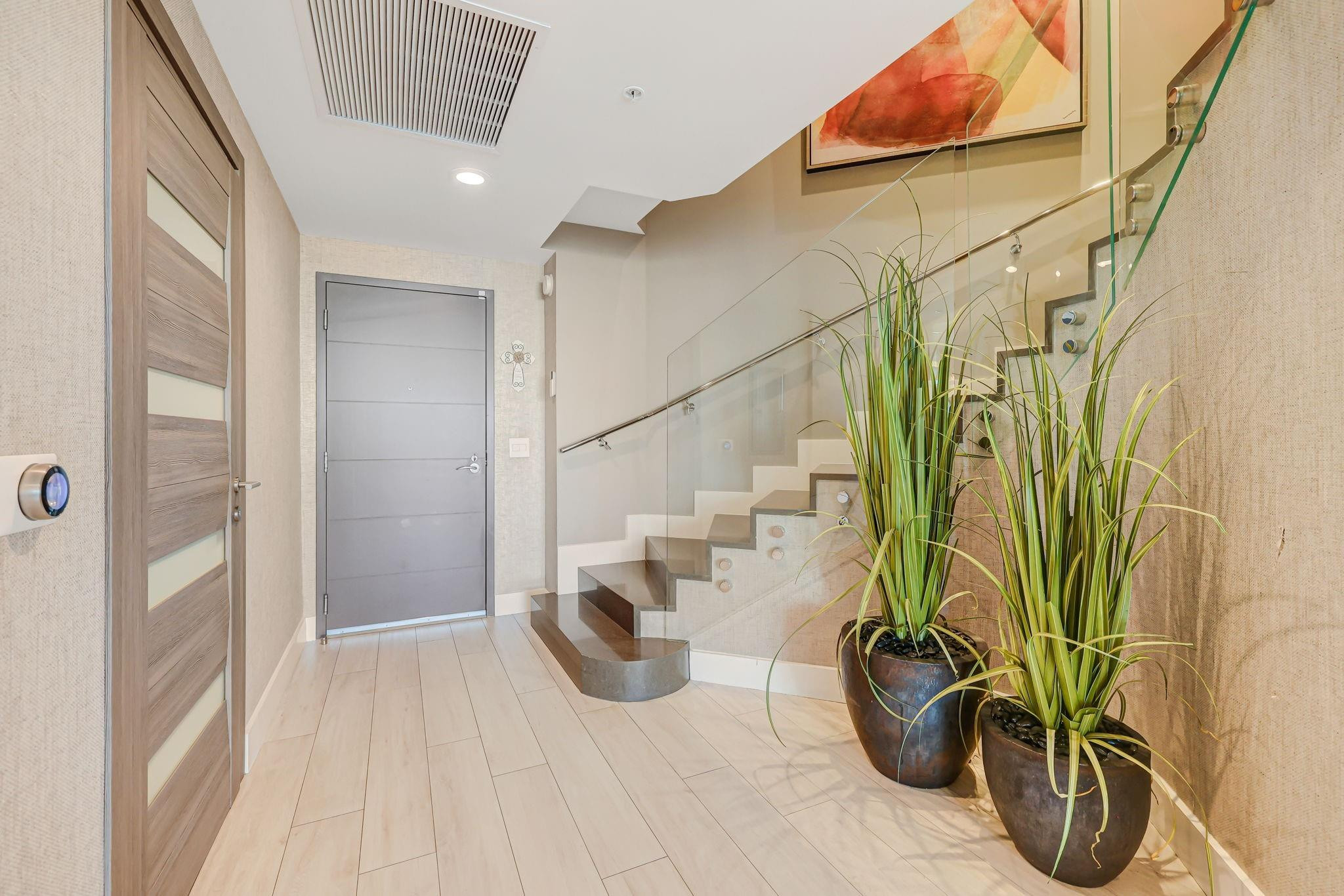 17301 Biscayne Boulevard 1011, North Miami Beach Unit: 1011
