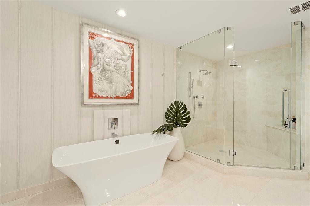 17301 Biscayne Boulevard PH 7