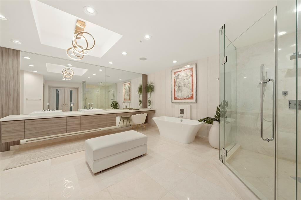 17301 Biscayne Boulevard PH 7