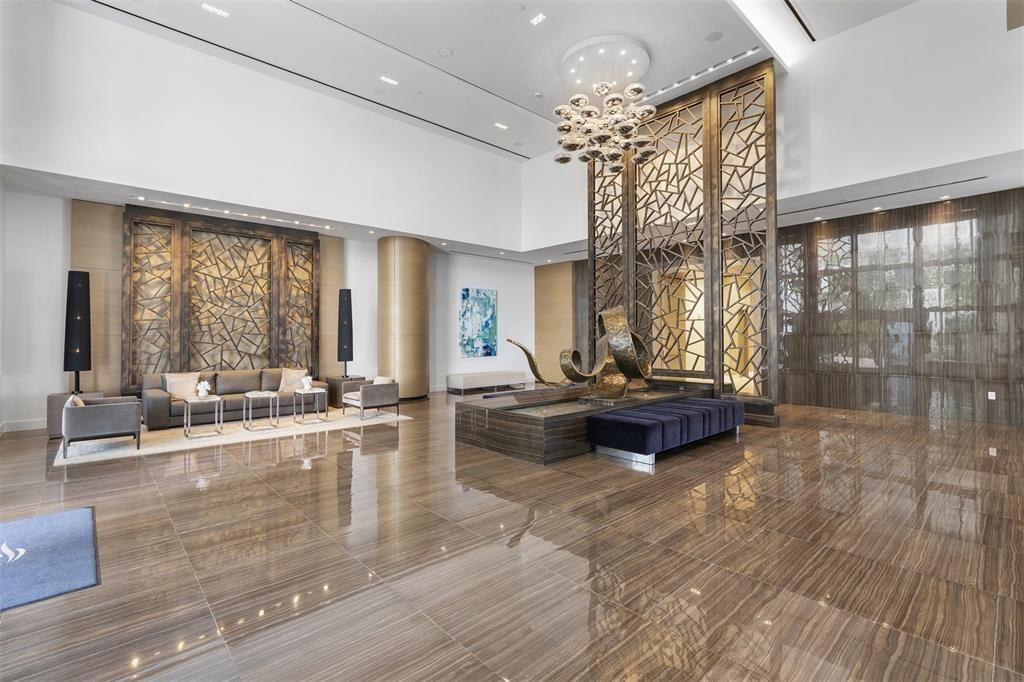 17301 Biscayne Boulevard PH 7