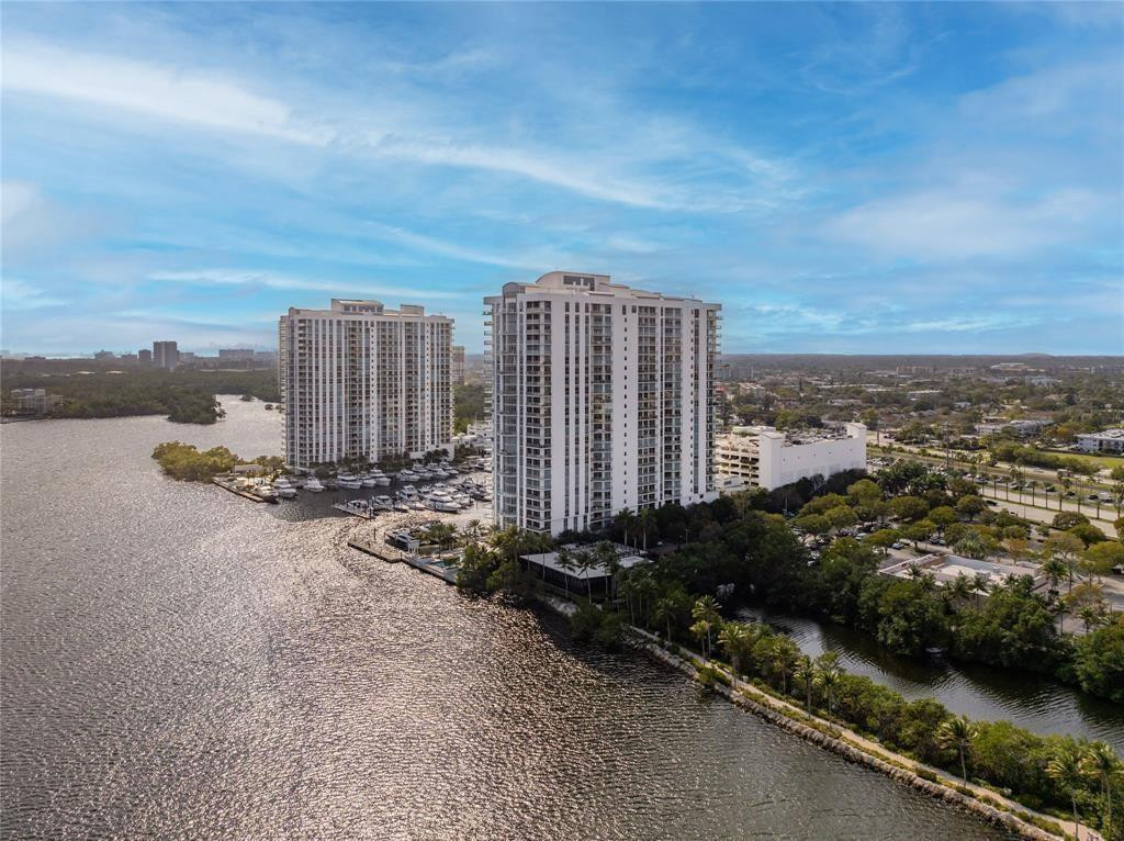 17301 Biscayne Boulevard PH 7