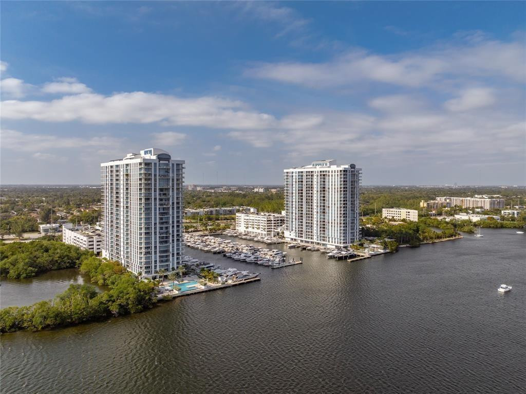 17301 Biscayne Boulevard PH 7