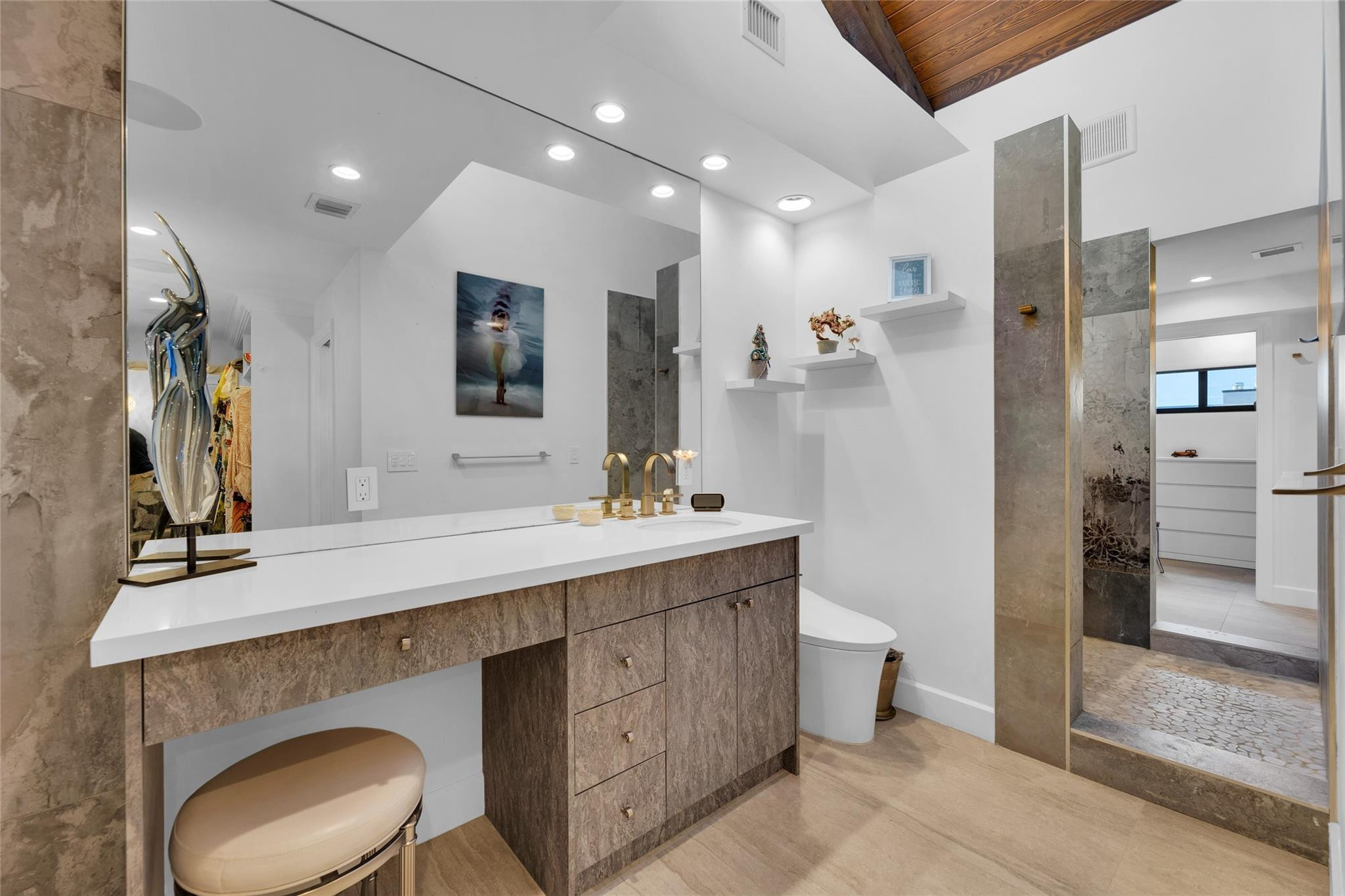 17 Port Side Drive 17A