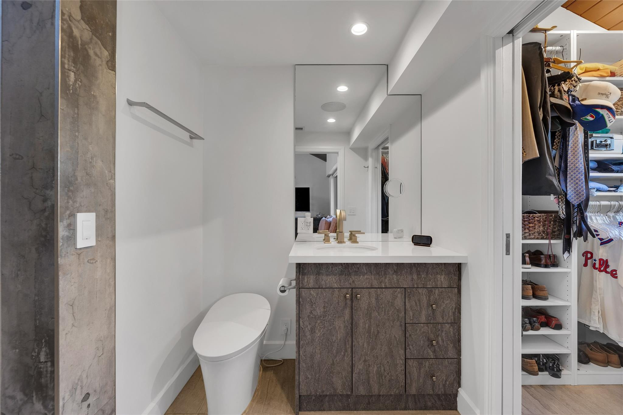 17 Port Side Drive 17A