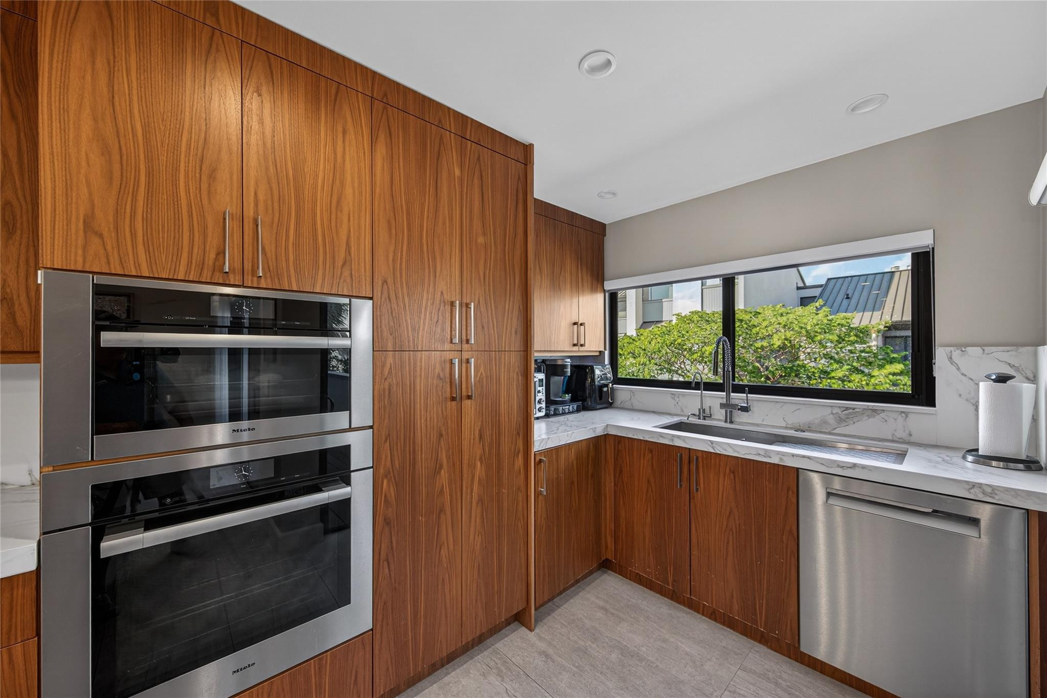 17 Port Side Drive 17A