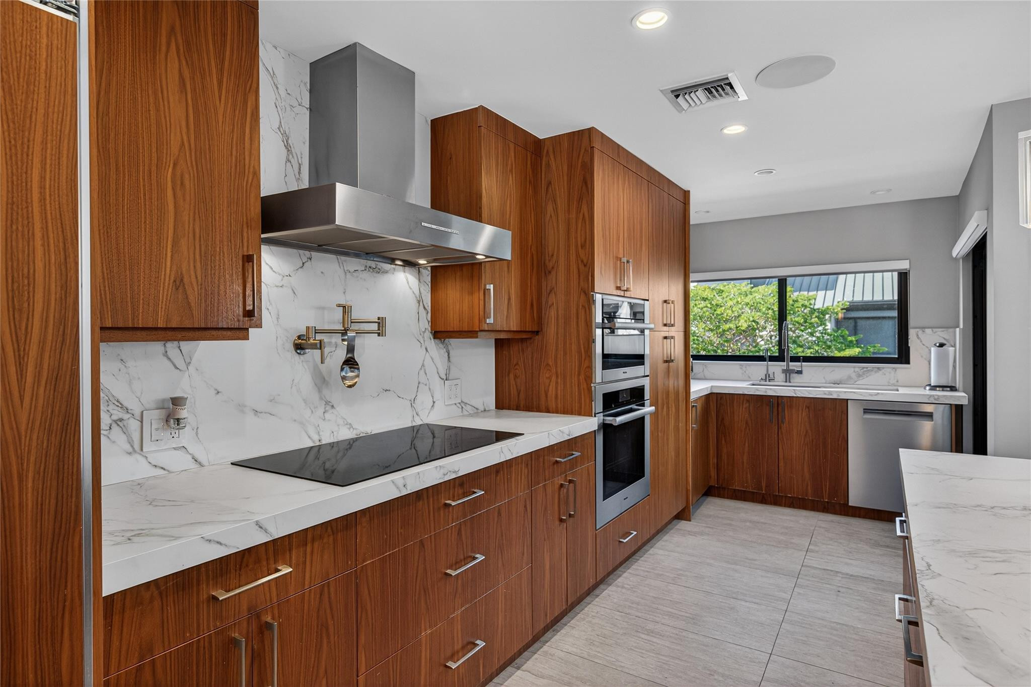 17 Port Side Drive 17A