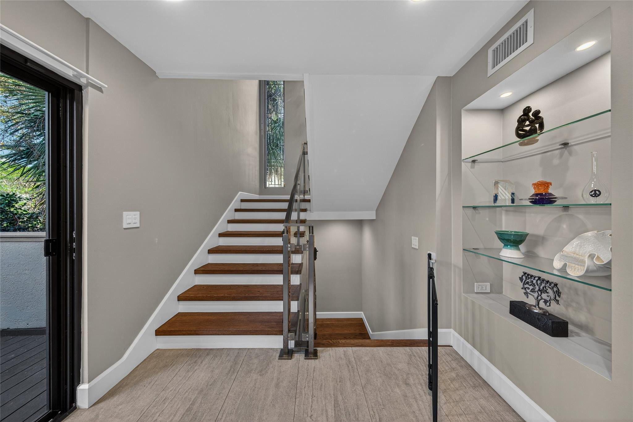 17 Port Side Drive 17A