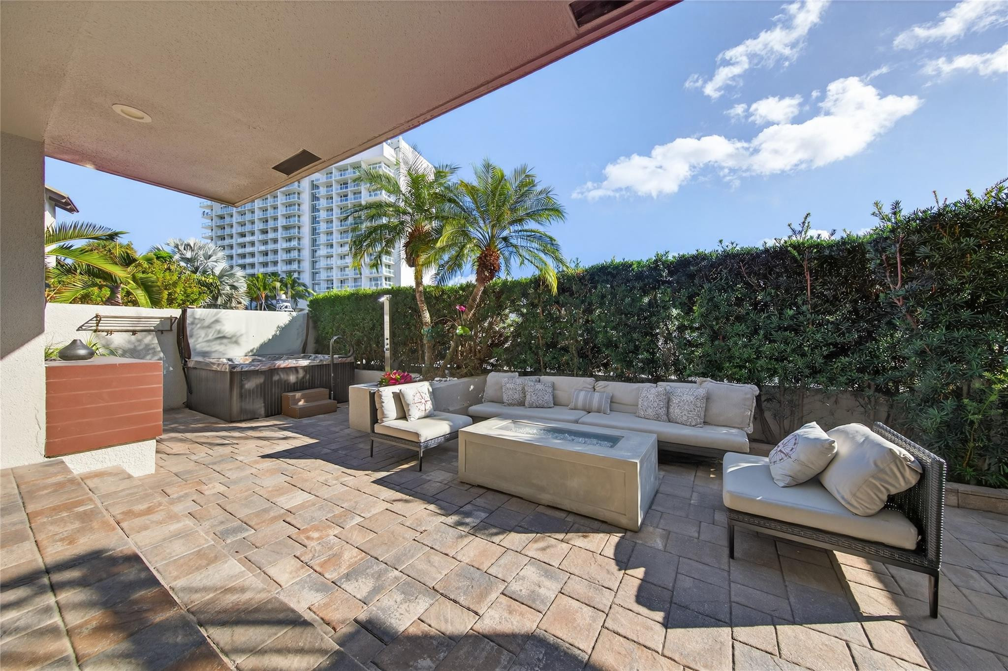 17 Port Side Drive 17A