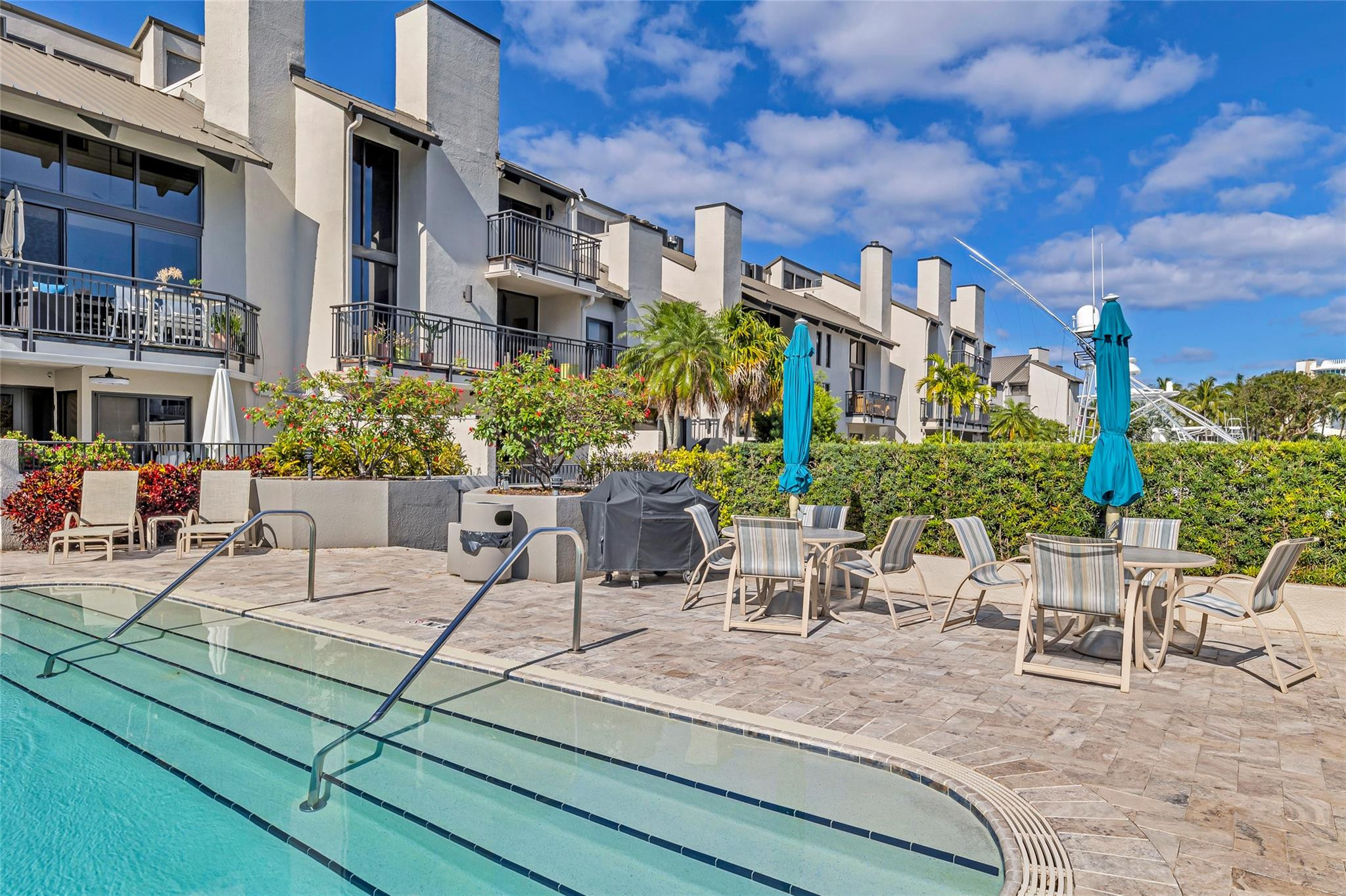 17 Port Side Drive 17A