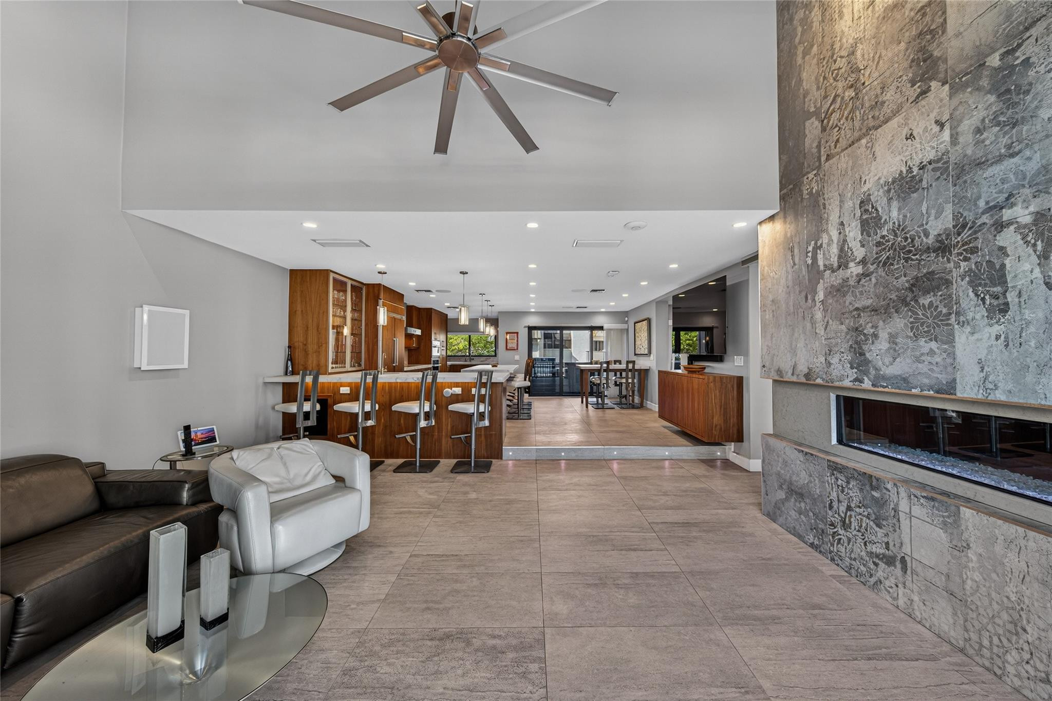 17 Port Side Drive 17A