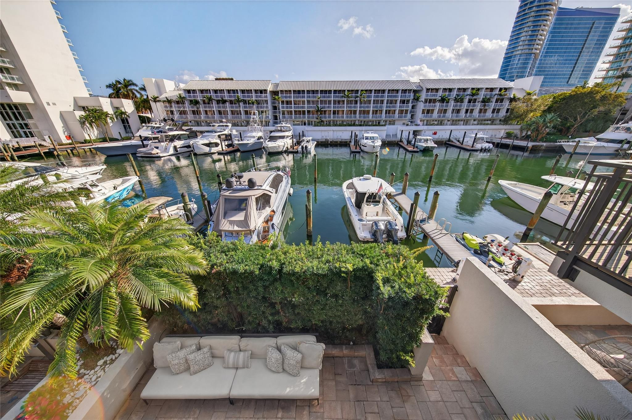 17 Port Side Drive 17A