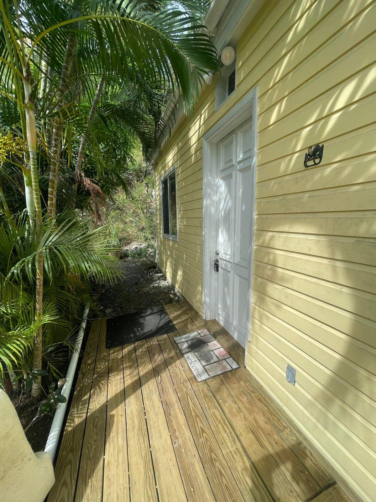 6-2-2-B Carolina, St John