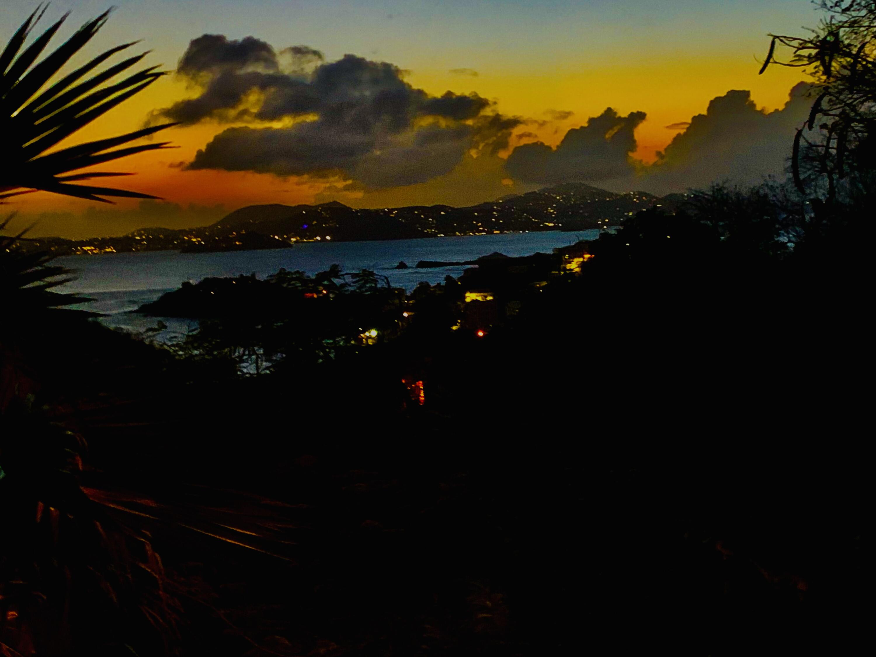 9-7 Enighed, F, St John Unit: F