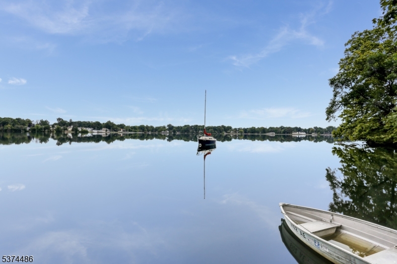 52 Jacksonville Dr