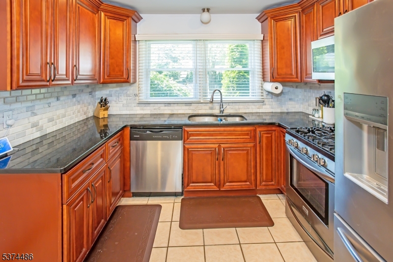 52 Jacksonville Dr