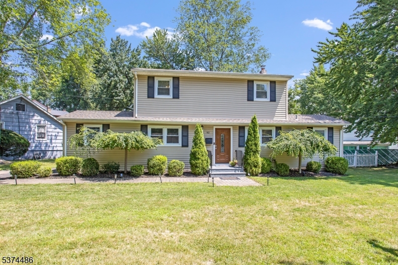 52 Jacksonville Dr