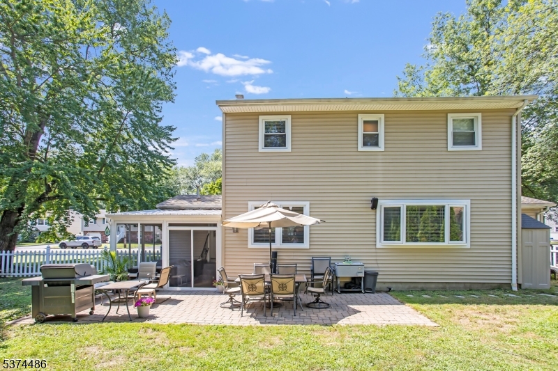 52 Jacksonville Dr