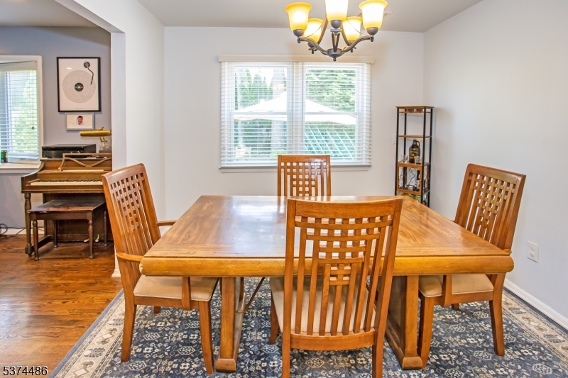 52 Jacksonville Dr