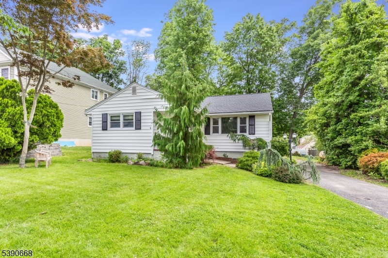 36 S Belair Ave