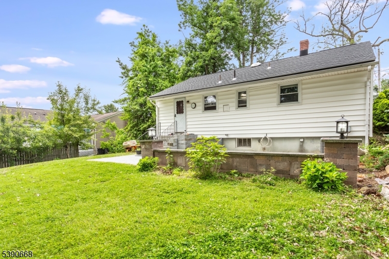36 S Belair Ave