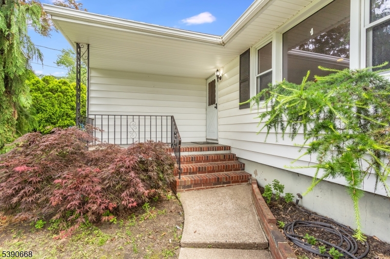 36 S Belair Ave
