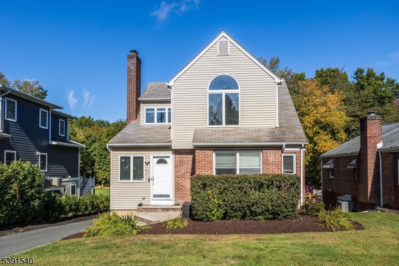 25 Washington Ave