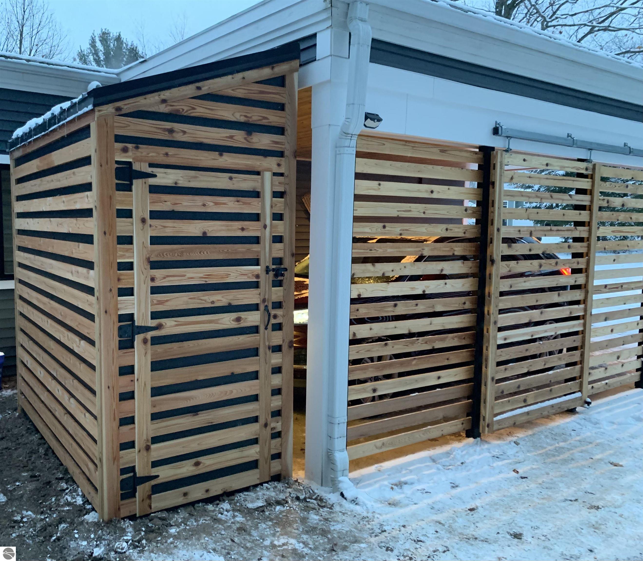 8900 Manhattan North Unit A