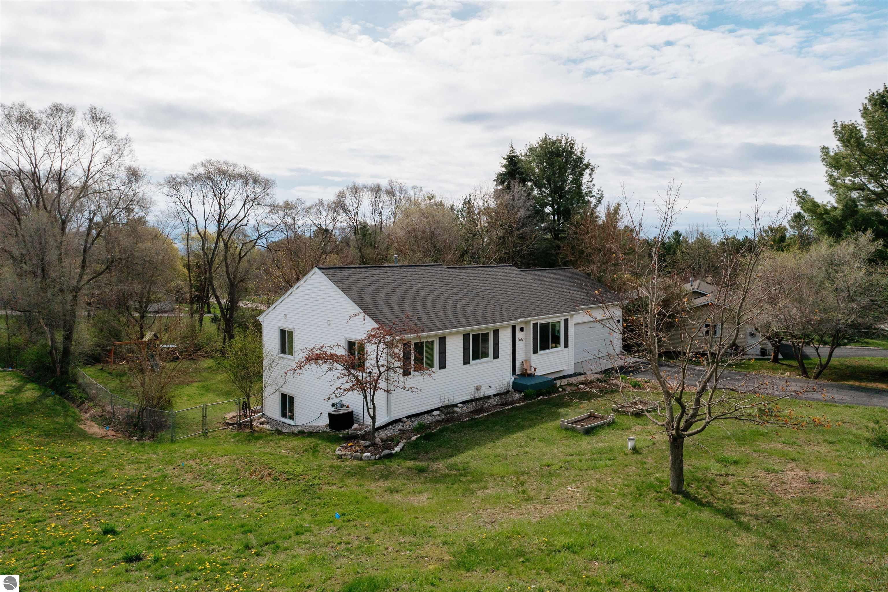 3672 Westridge Court