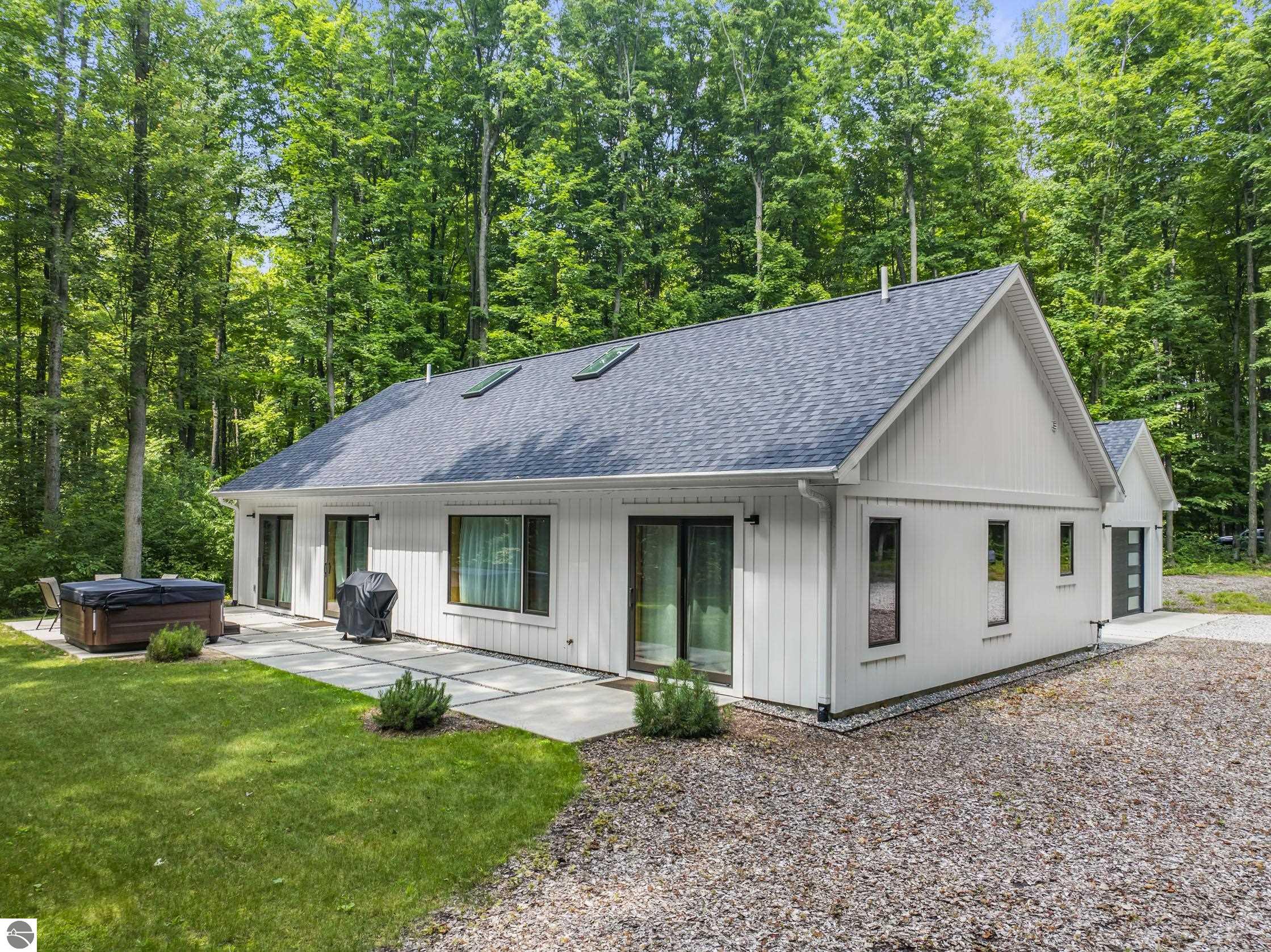 20651 E Trails End Road