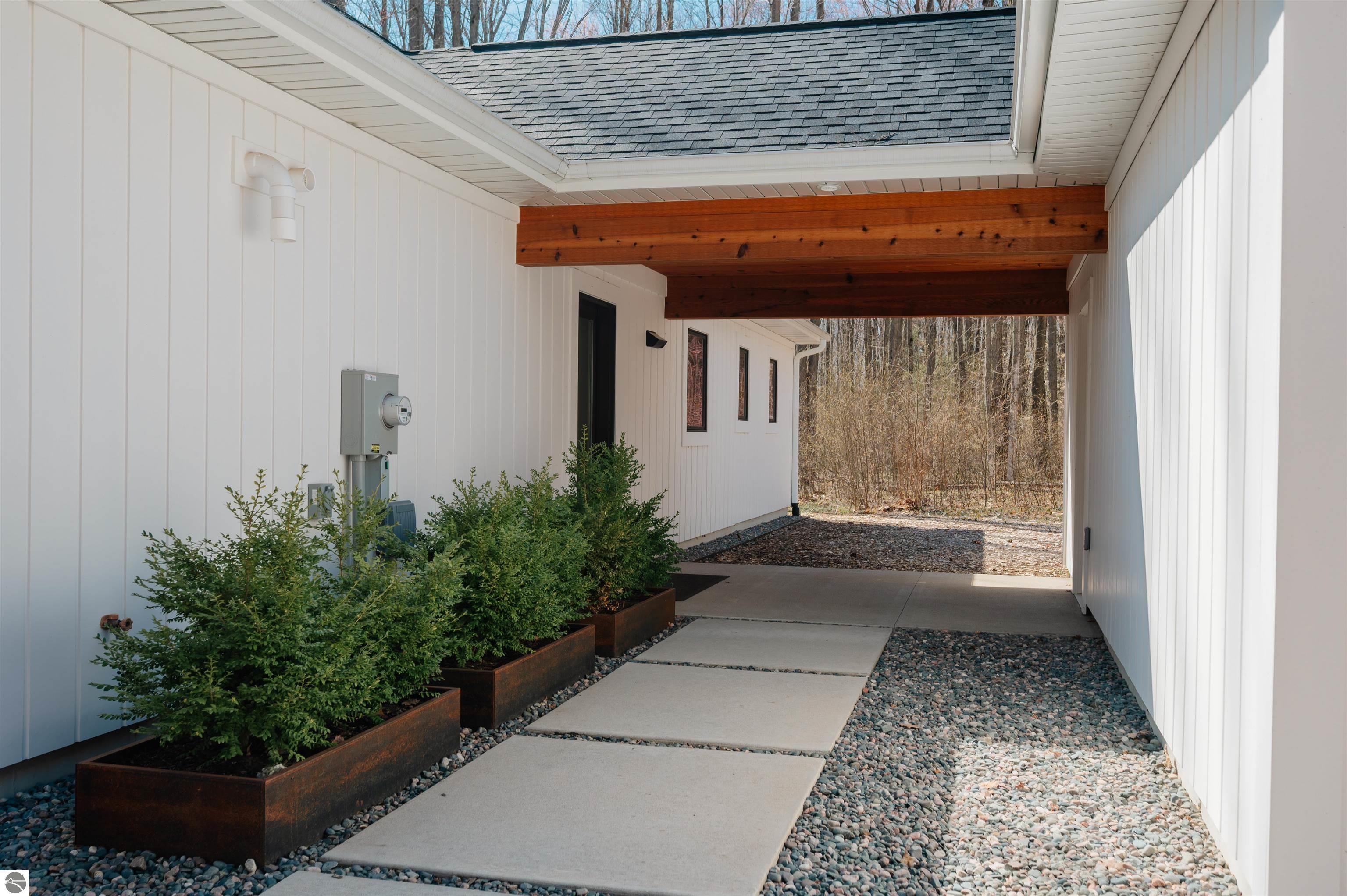 20651 E Trails End Road