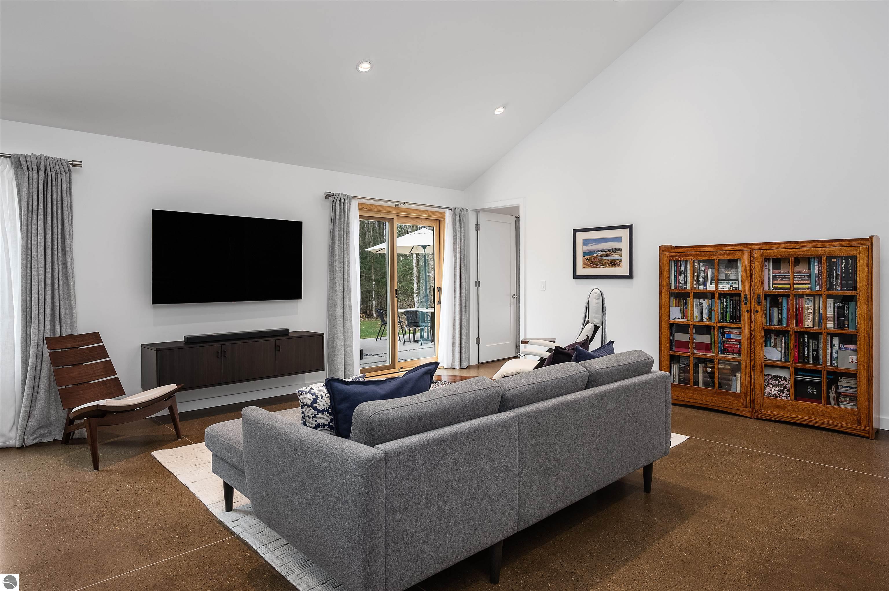 20651 E Trails End Road