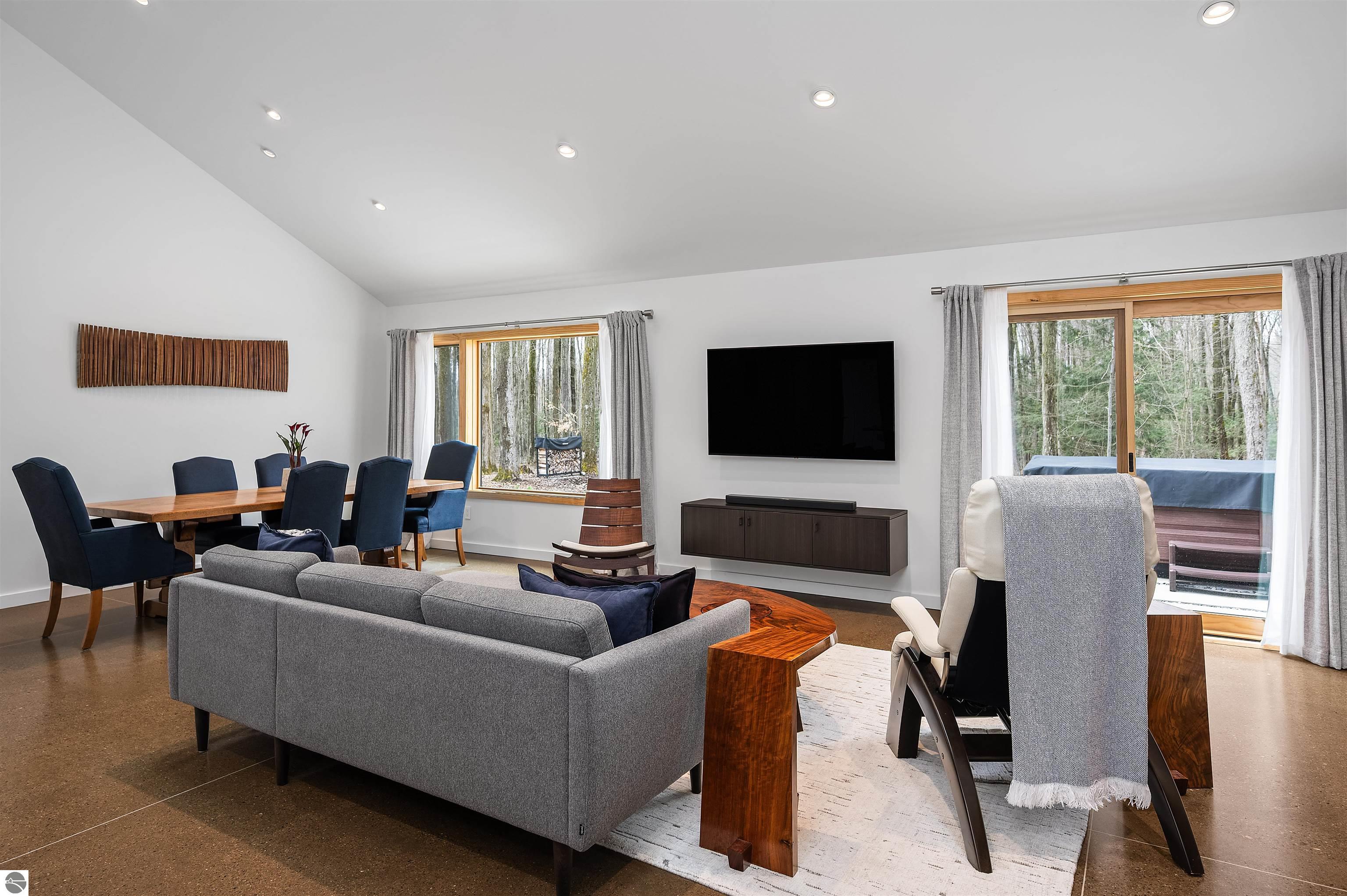 20651 E Trails End Road