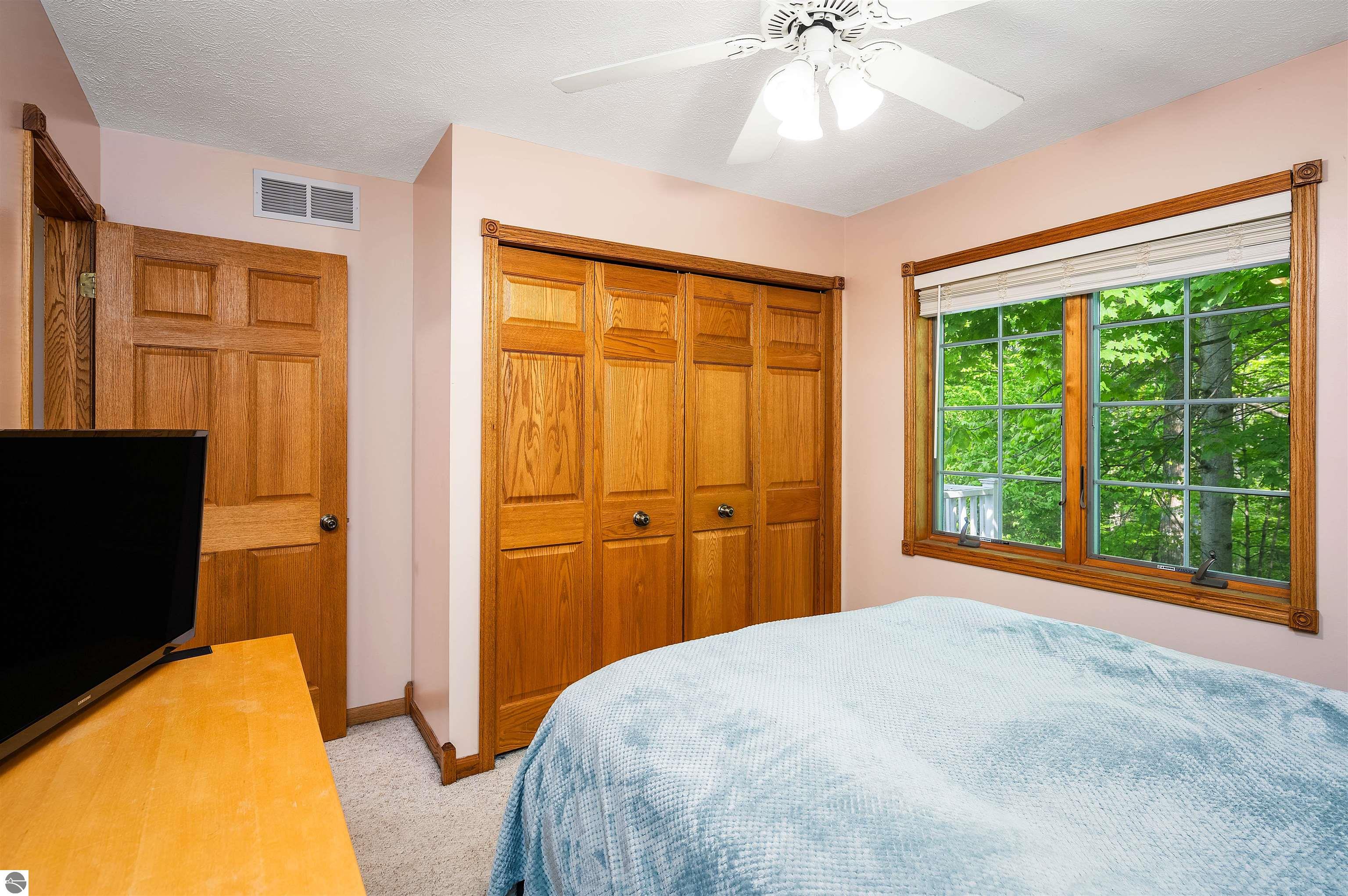 9639 E Walkabout Lane