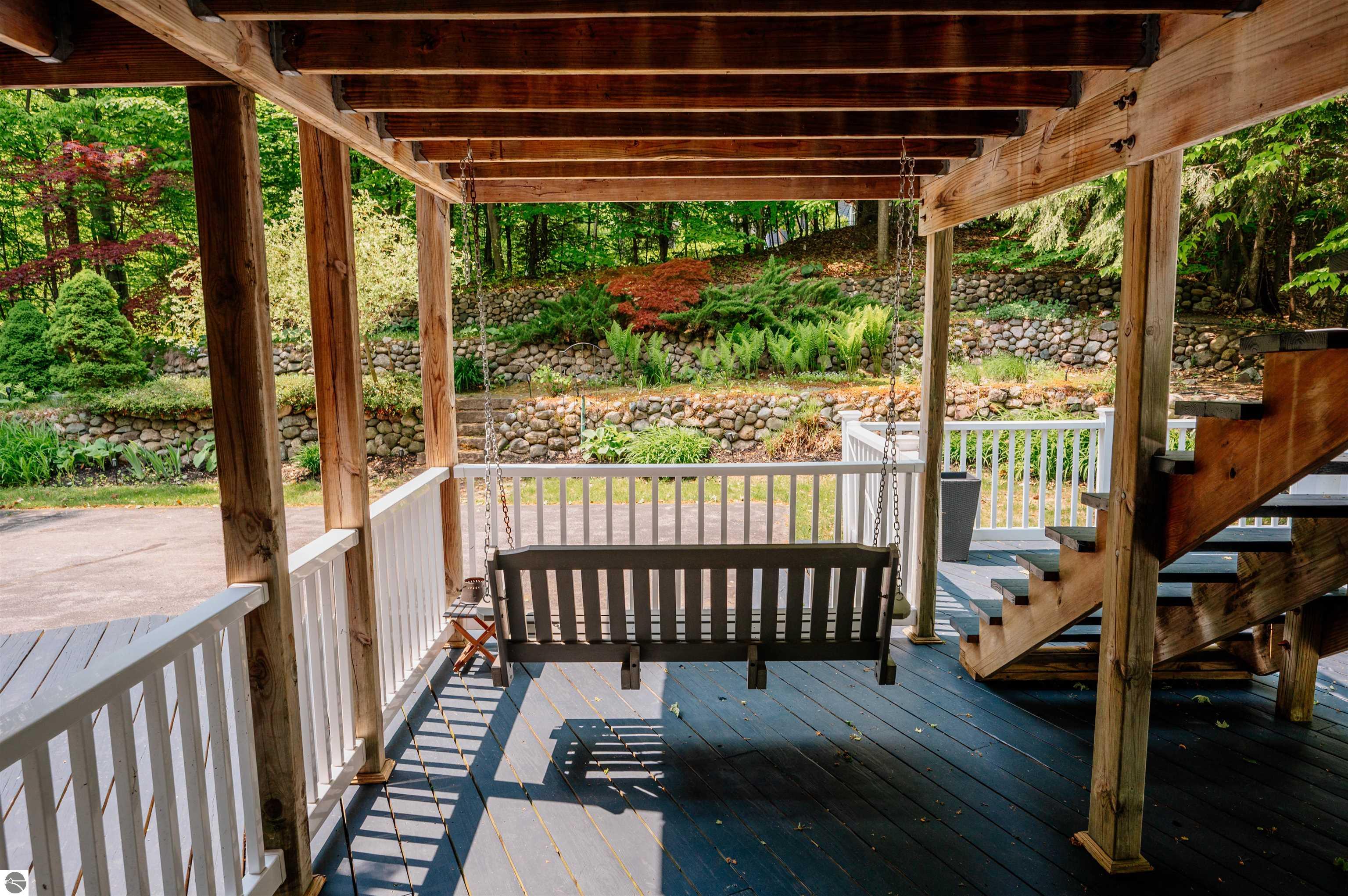 9639 E Walkabout Lane